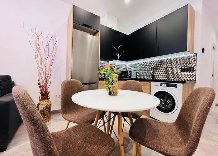 Lujoso 30m De La Playa A Estrenar Wifi Aire Piscina דירה *